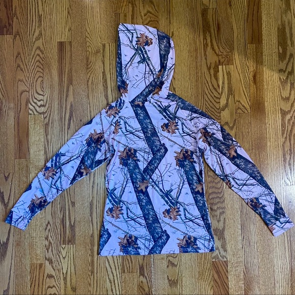 Mossy Oak Pink Camo Pullover Hoodie - Picture 5 of 8